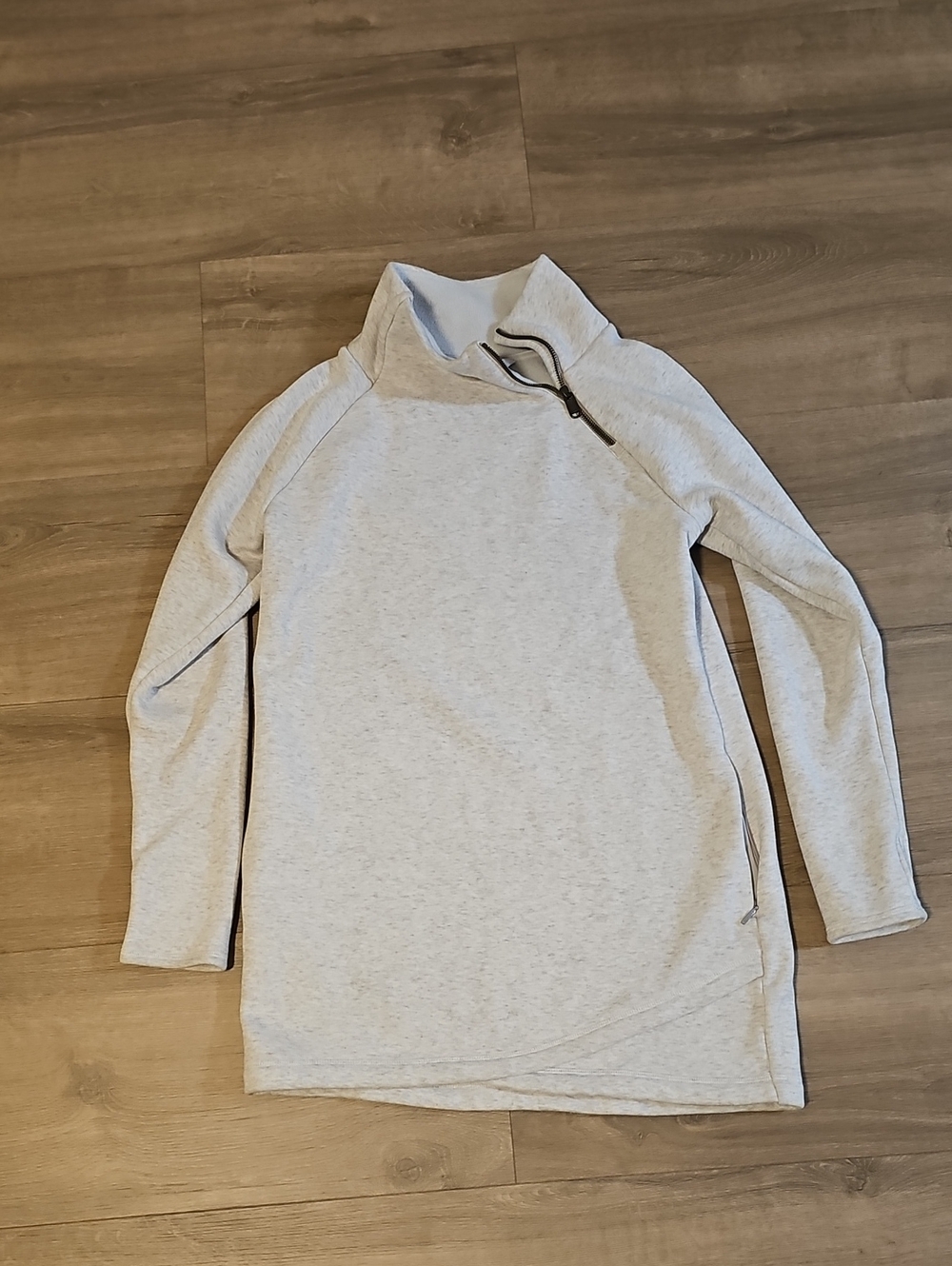 Athleta Tunic Sweatshirt Grey Size Small